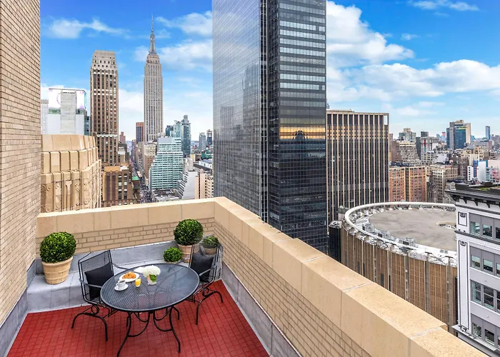 Top Hotels in the Heart of Times Square