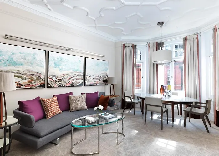 Best Hotels in Central London With Parking