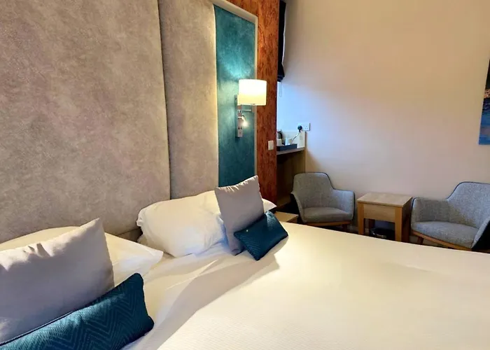 Premier Criccieth Luxury Accommodations