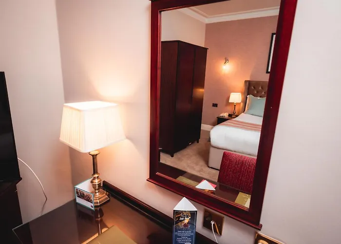 Finest Harrogate Hotels Offering Rejuvenating Pools