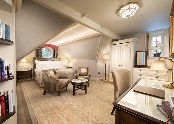 Finest Hotels in Harrogate with Parking Facilities