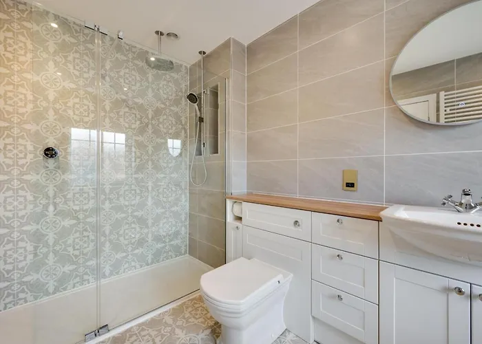 Best Hotels with Entertainment in Great Yarmouth