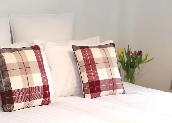 Top Hotels Near Cardiff Airport Offering Parking