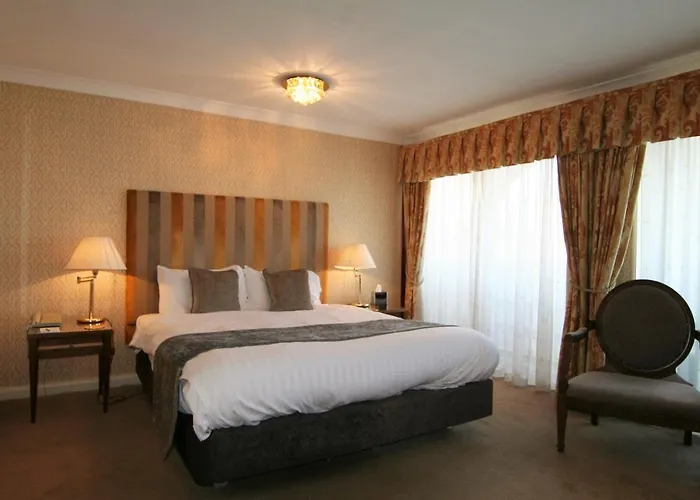 Top Brixham Hotels and Guest Houses Explored
