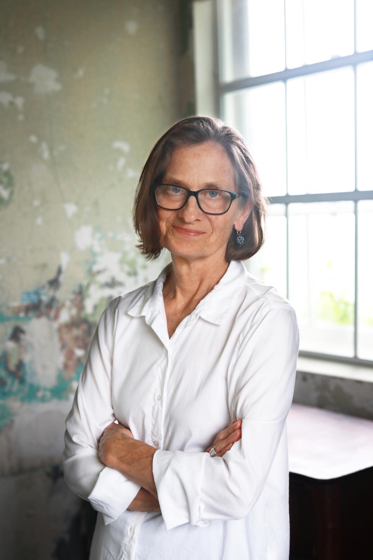 Review: Lydia Davis' stories in 'Our Strangers' not on Amazon ...