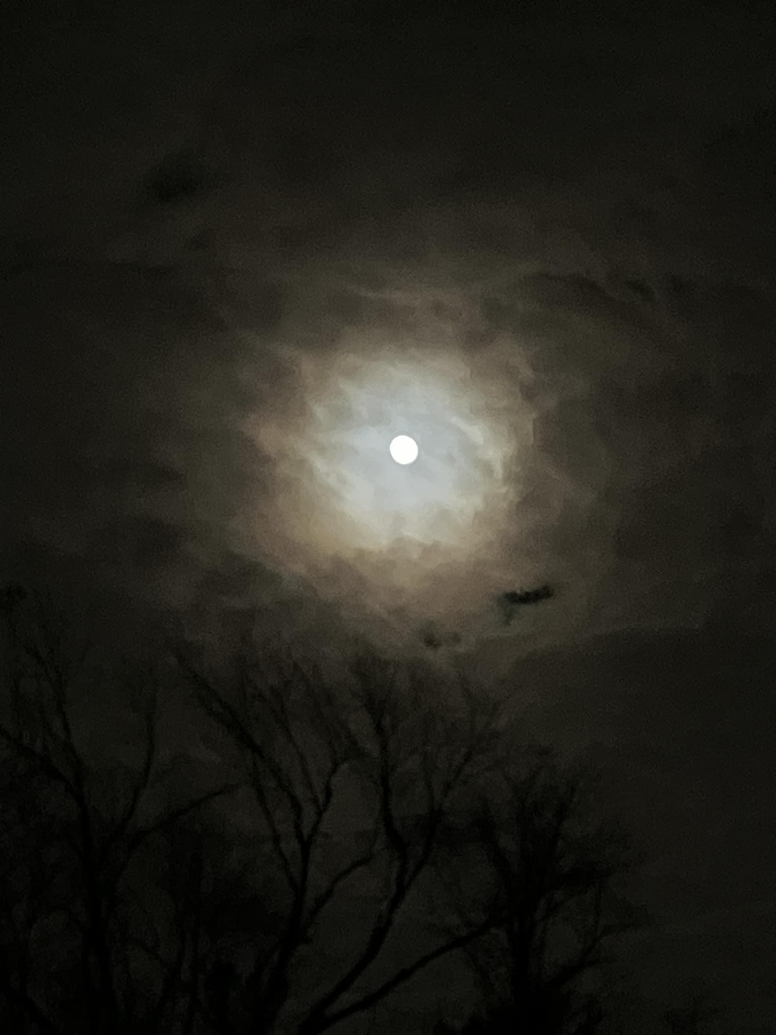 This Photo Wants to be a Poem: Perspective Moon | Reflections on ...