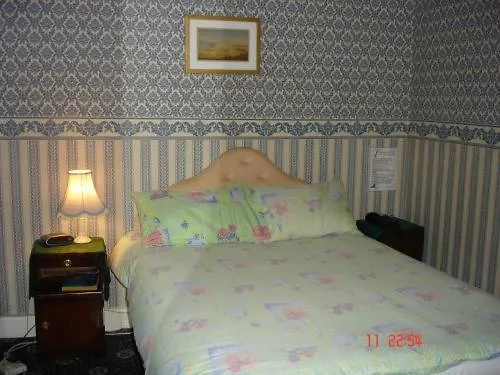 Premier Hotels in Oldham Town Centre