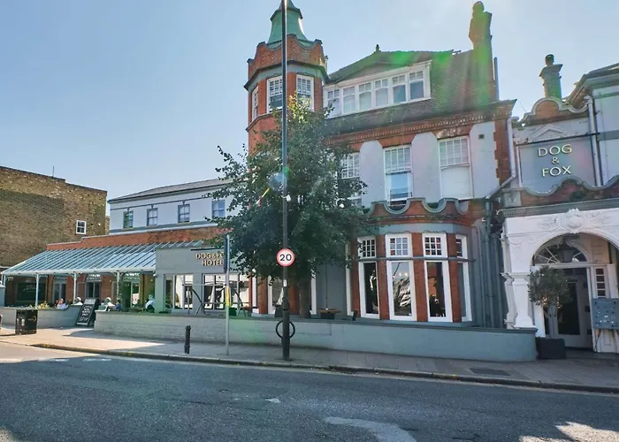 Top Wimbledon Village Hotels for Your Sublime Stay