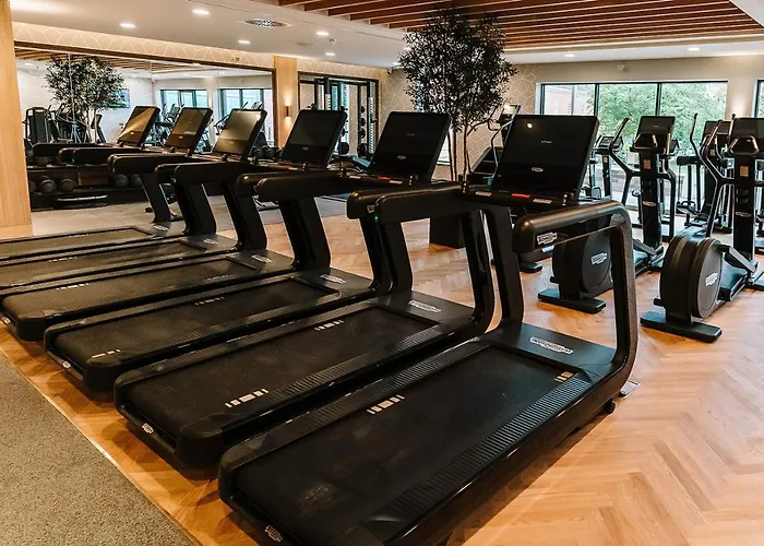 Best Spa Hotels for Pampering Near Stockport