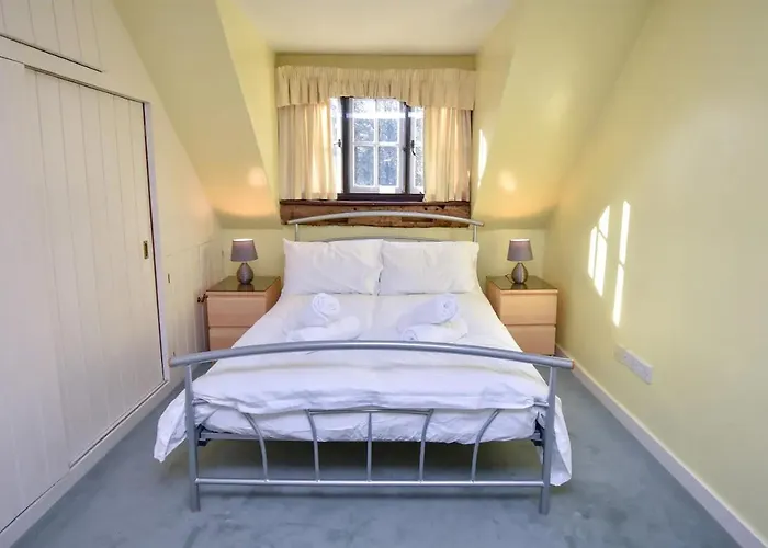 Premier Hotels for Historic Stay in Old Welwyn