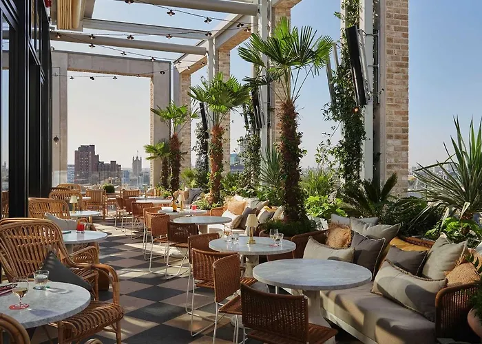 Top Hotels in Vibrant Islington North London