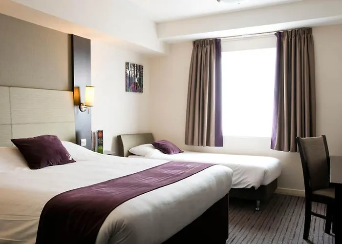 Top Hotels in Harlow