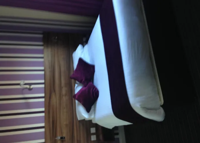 Top Newry Hotels for Memorable Irish Stays