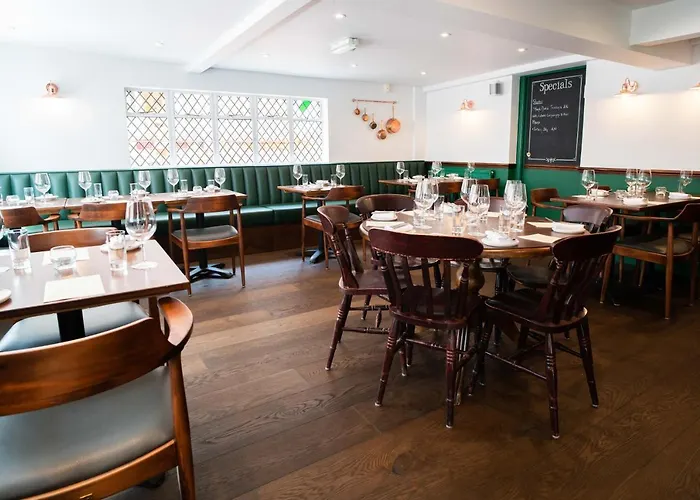 Top Hotels in Harpenden, United Kingdom