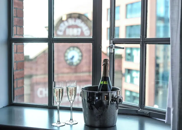 Best Hotels Near First Direct Arena Leeds