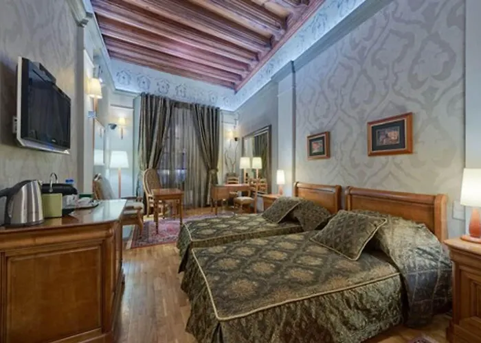 Top Accommodations in Old Town Square Krakow