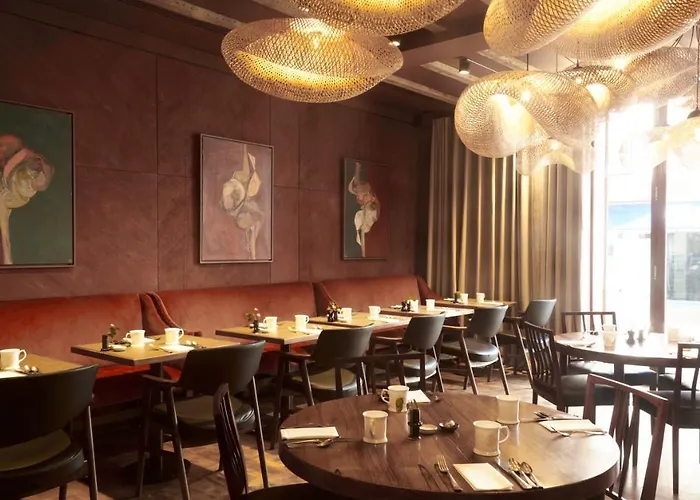 Top Hotels in Rye with Onsite Parking