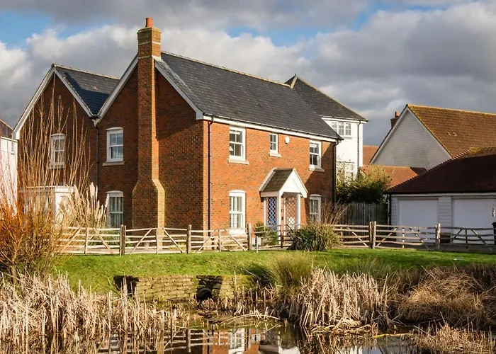Top Hotels in Camber Sands for a Seaside Escape