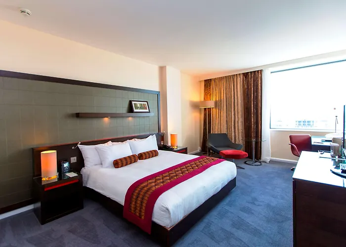 Top Hotels in London Docklands