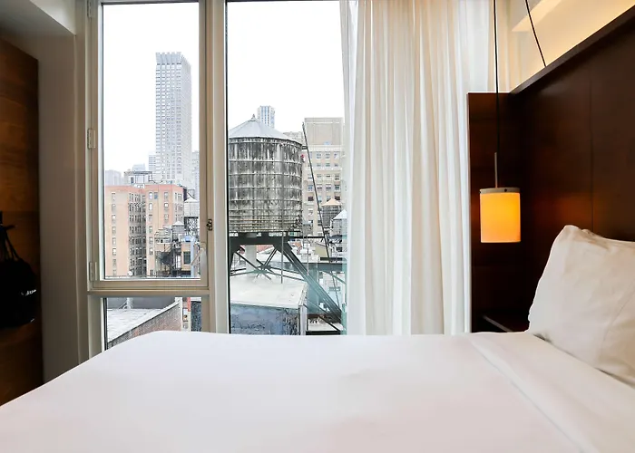 Best Affordable Hotels in New York's Vibrant Heart