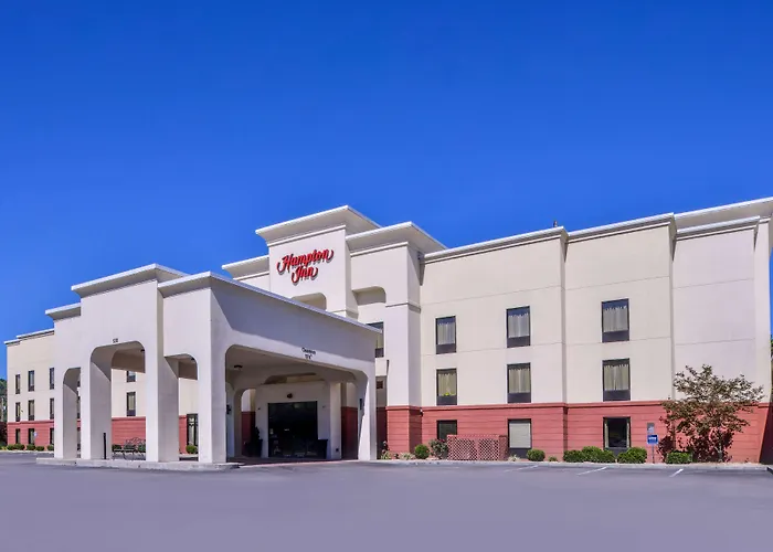 Best Hotels Near Busch Gardens Williamsburg