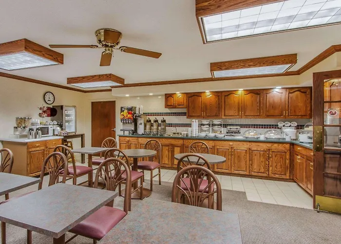 Prime Hotels Near Fremont Street, Las Vegas