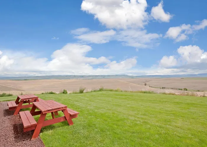 Top Hotels in Pendleton, Oregon