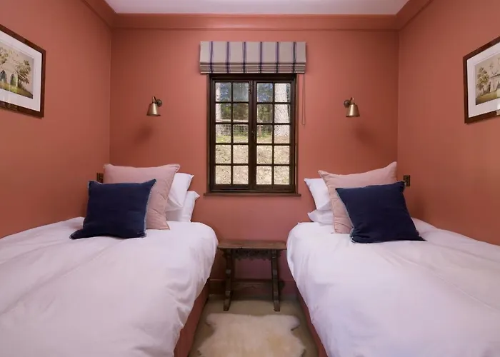 Best Hotels in Aboyne, United Kingdom