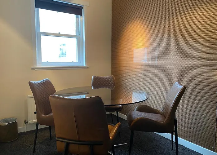 Best Cheap Hotels in Dundee City Centre
