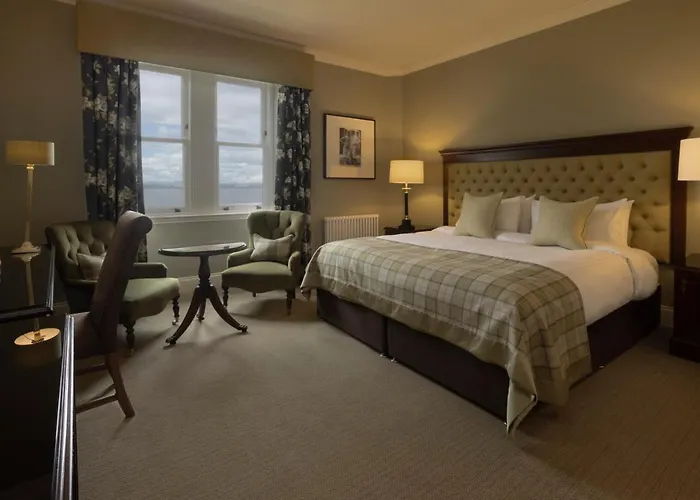 Splendid Hotels Near Nairn Golf Club