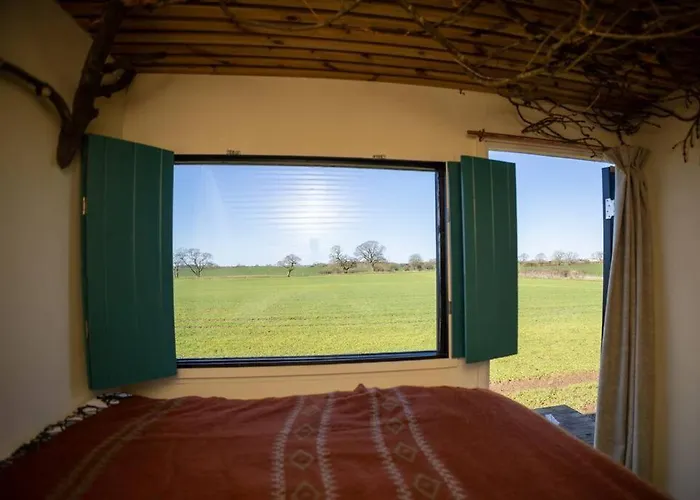 Premium Sedgefield Hotels for Cozy Village Stays