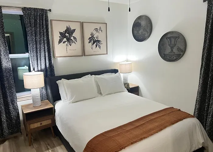 Top Hotels Near Monroeville PA for Peaceful Escapes