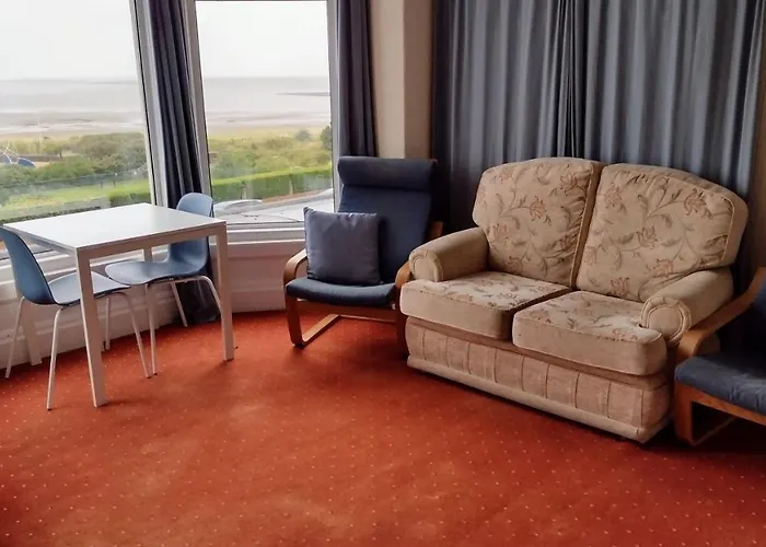 Best Hotels Near Fleetwood for Seaside Escapes