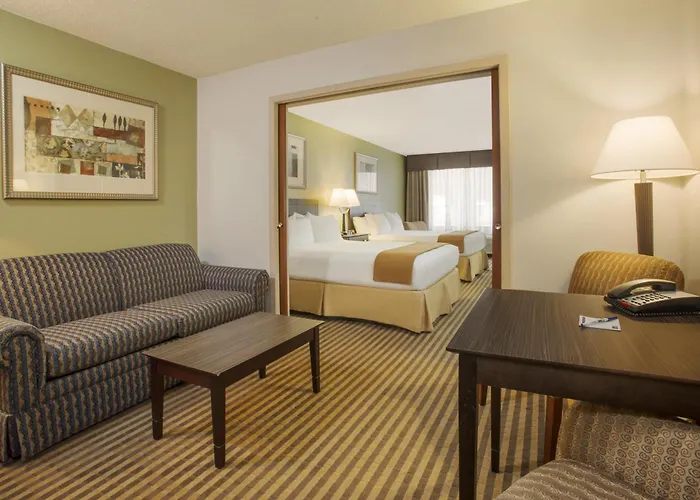 Finest Hotels in Kalamazoo