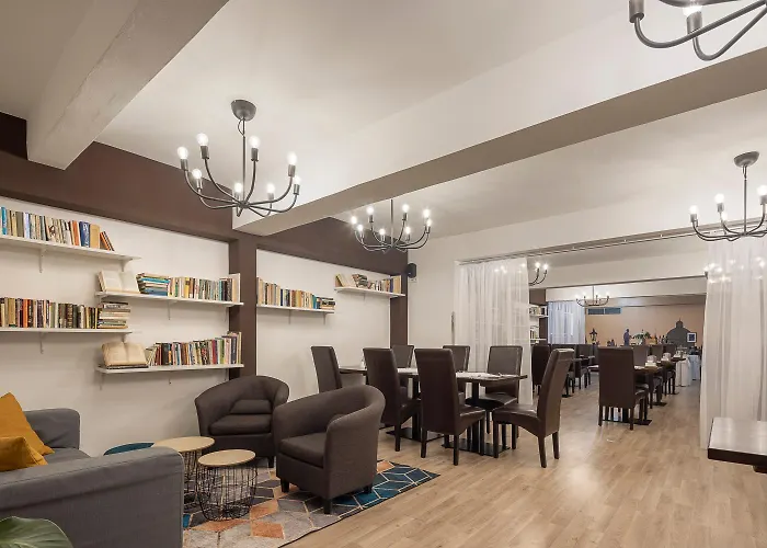 Top Prague Hotels Deals for Your Dream Vacation