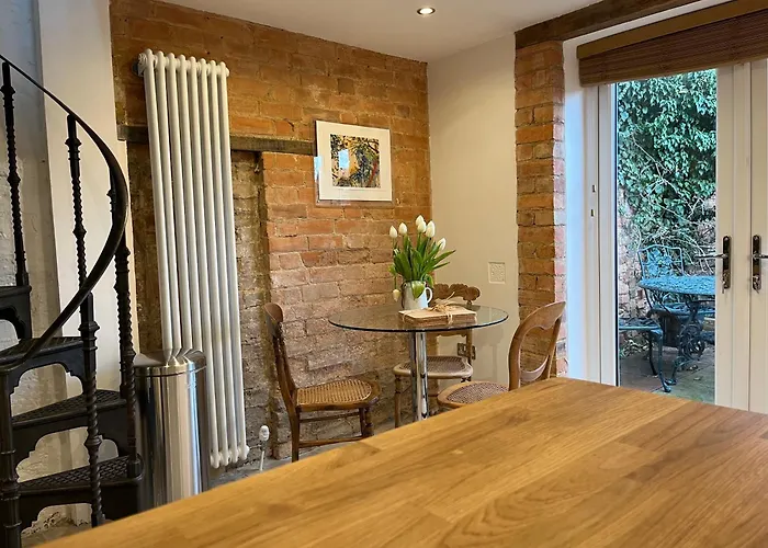 Top Hotels in Towcester, Northamptonshire