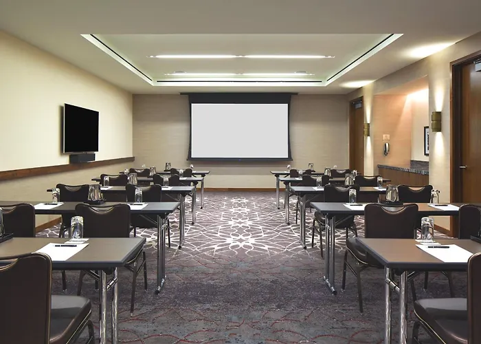 Top Nice Hotels in Chicago for an Unforgettable Stay