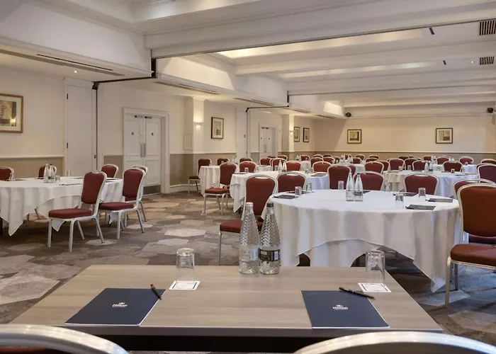 Best Hotels in York with Parking, Breakfast