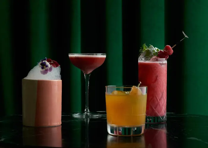 Top London Hotels Near Iconic Piccadilly Circus