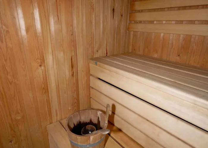 Premier Hotels near Castleton, Derbyshire