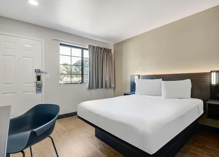 Premier Lompoc Hotels for California Adventure