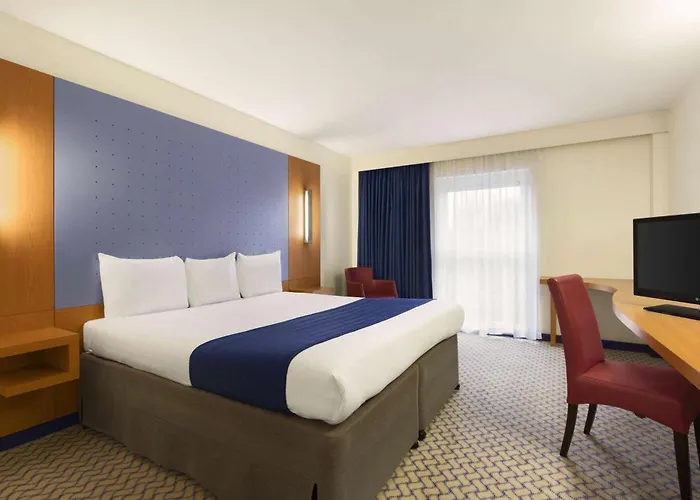 Top Hotels in Barnet