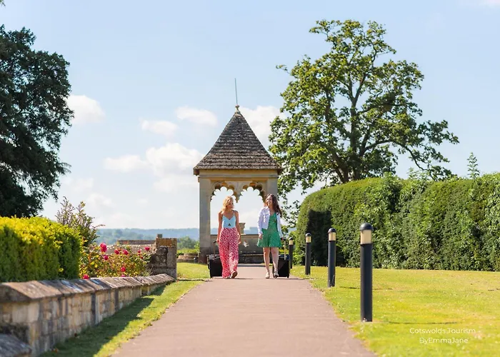 Premier Cheltenham Racecourse Accommodations