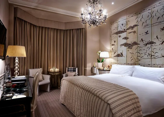 Top Hotels in London SW7