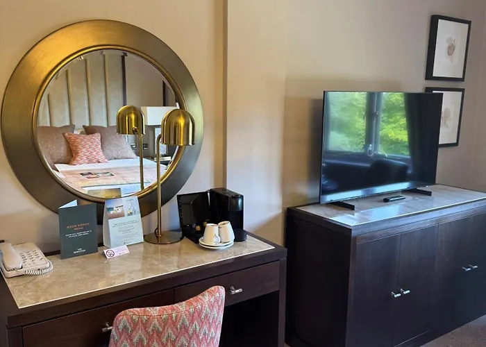 Best Luxury Hotels Near Royal Ascot Racecourse