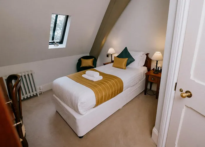 Finest Luxury Hotels Near Lincoln's Enchanting Attractions