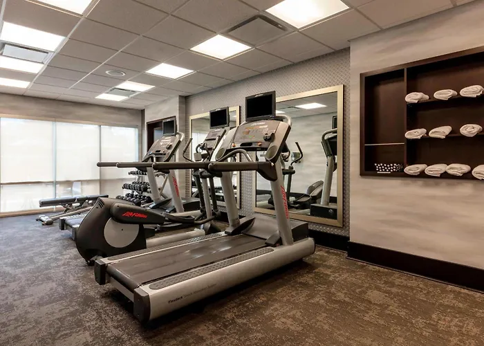 Best Hotels Near Columbus Zoo