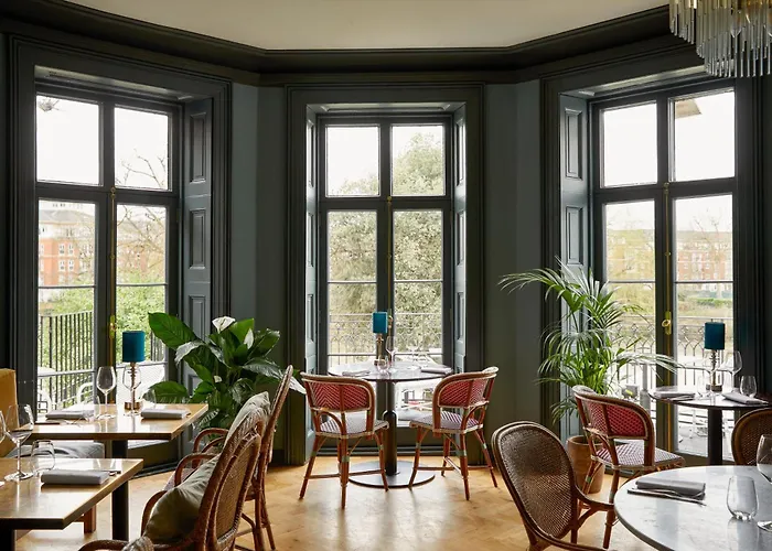 Top Hotels in Richmond Surrey Area