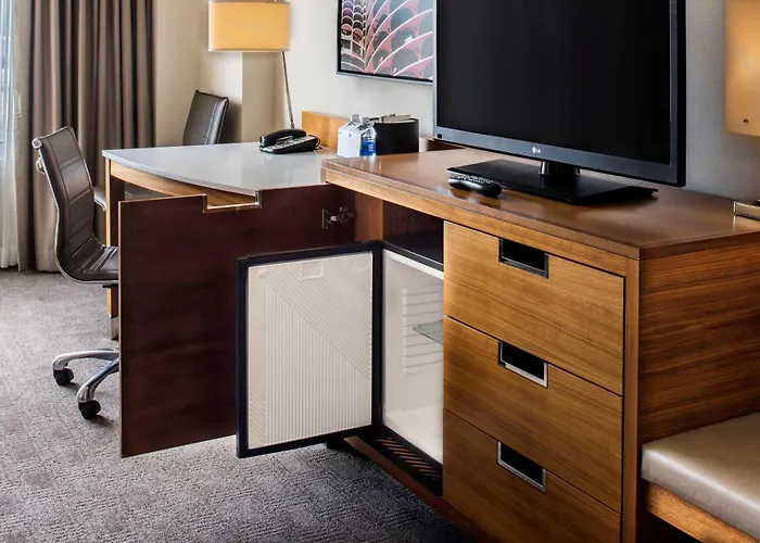 Best Hotels Near Chicago