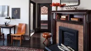 Top Quirky New York Hotels for Unique Stays